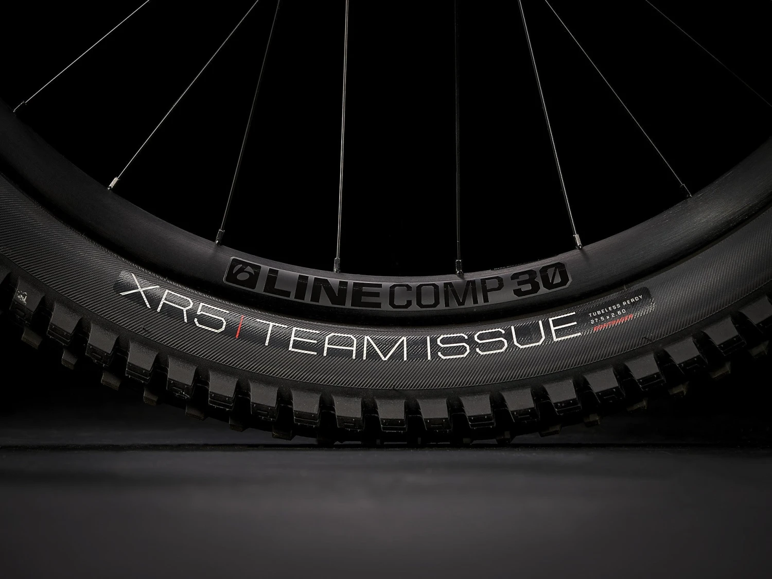 Trek Slash 7 (2022) - Image 8